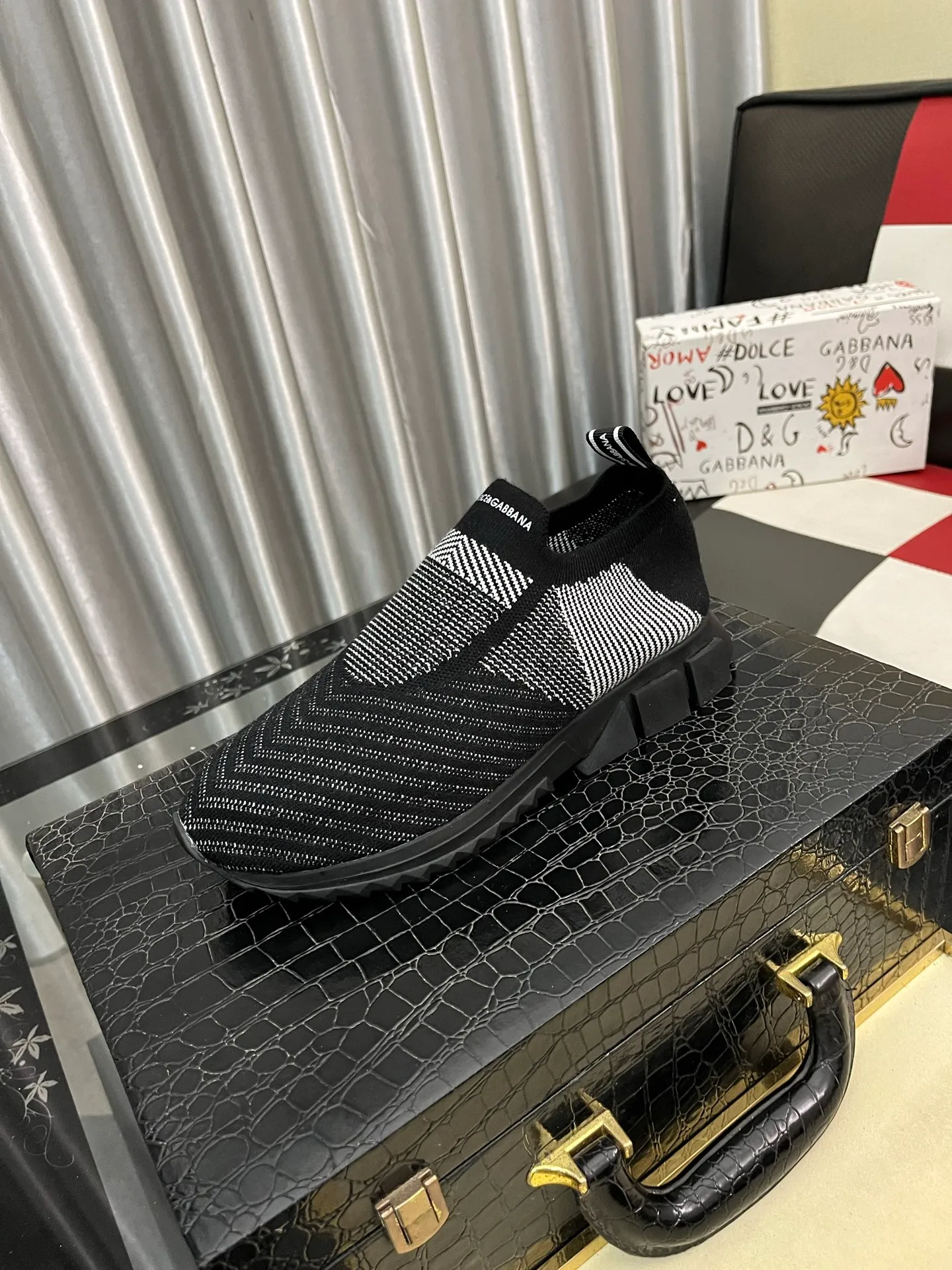 Men's men's shoes💰340⌚️⌚️【DG～】men's casual shoes 2022z cabinet simultaneous sale 🔶🔷🔜The upper is made of cowhide spliced fabric ➕Mesh lining, which is comfortable and breathable. The sole is: the original comfortable and wear-resistant outsole, ⚠️The real thing📱Photographed🎬The real thing is better📢📢📢Size: 35-46